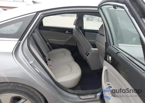 2016 Hyundai Sonata Hybrid Limited из США, поврежденный, VIN KMHE34L16GA028054